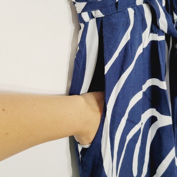 Escapada Living Romper Shorts One Piece Jumper Navy Blue White Tide S New - Picture 8 of 12